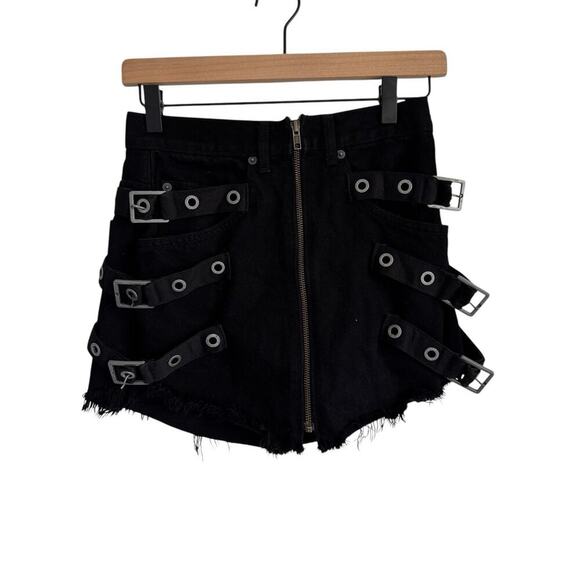 Carmar Beatrice side buckle bondage zip front mall goth skirt size 26 - Picture 3 of 9